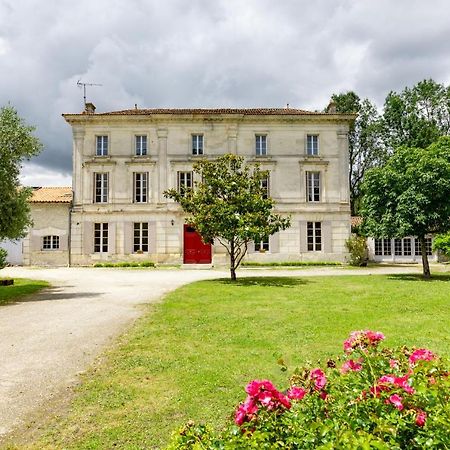 Bed and Breakfast Domaine De Pladuc Lachaise Esterno foto