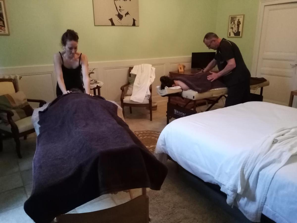 Bed and Breakfast Domaine De Pladuc Lachaise Esterno foto