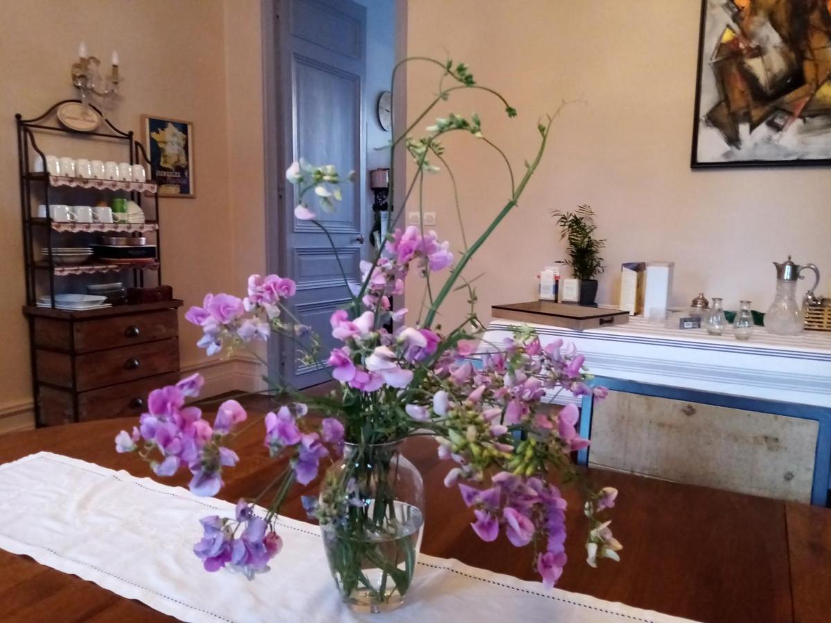 Bed and Breakfast Domaine De Pladuc Lachaise Esterno foto