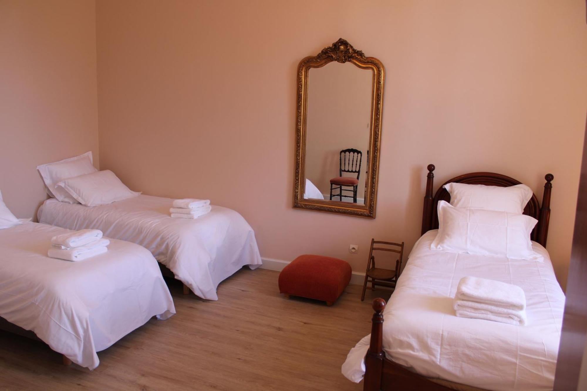 Bed and Breakfast Domaine De Pladuc Lachaise Esterno foto