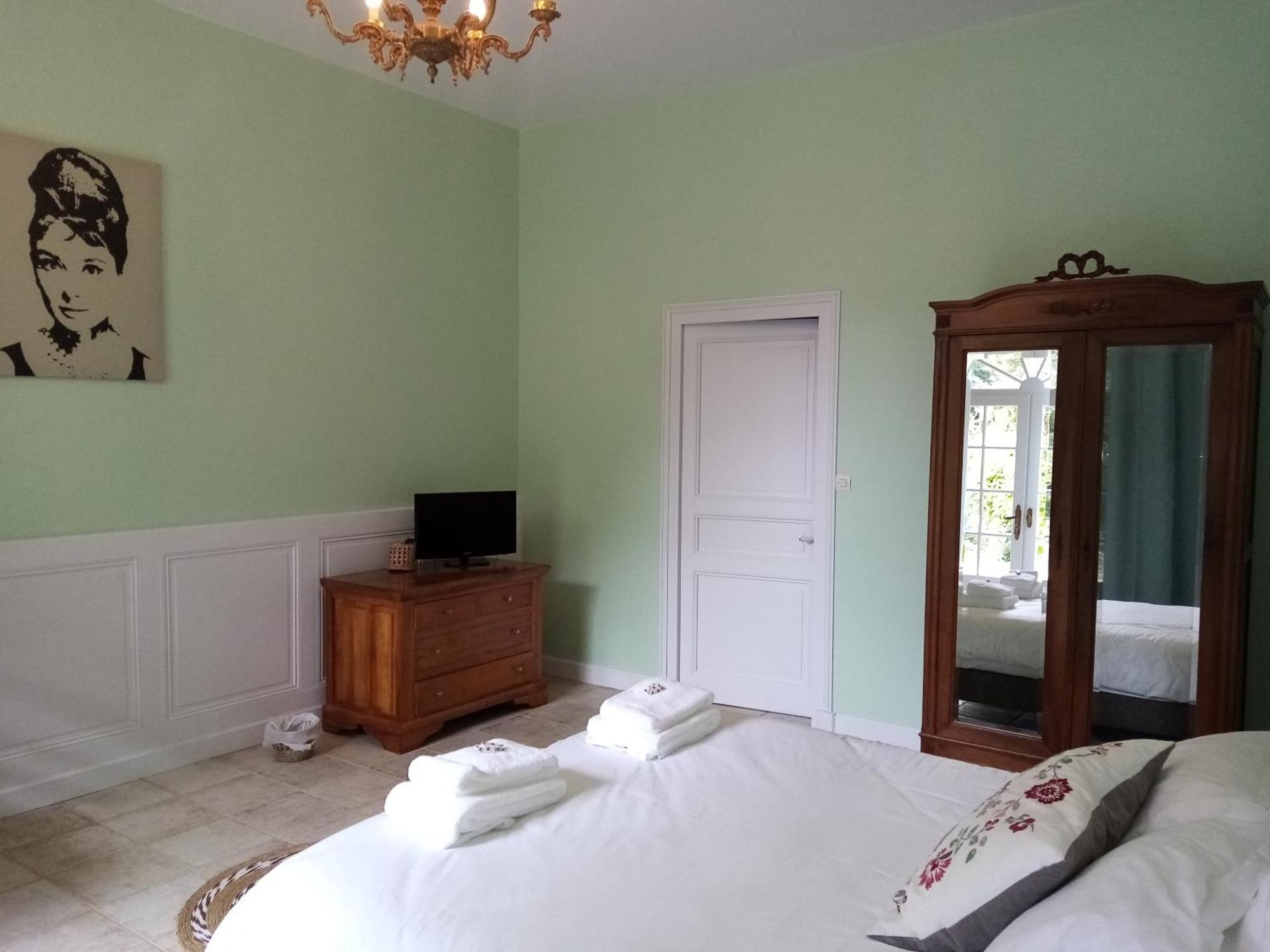 Bed and Breakfast Domaine De Pladuc Lachaise Camera foto