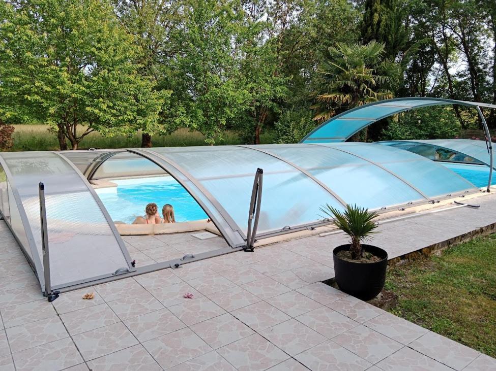 Bed and Breakfast Domaine De Pladuc Lachaise Esterno foto
